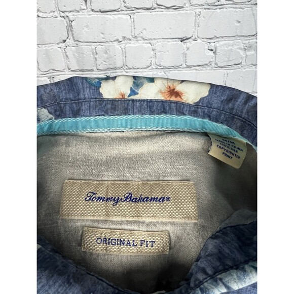Tommy Bahama Hawaiian Button Down Camp Shirt Mens Size Medium 100% Silk Graphic - Picture 8 of 8